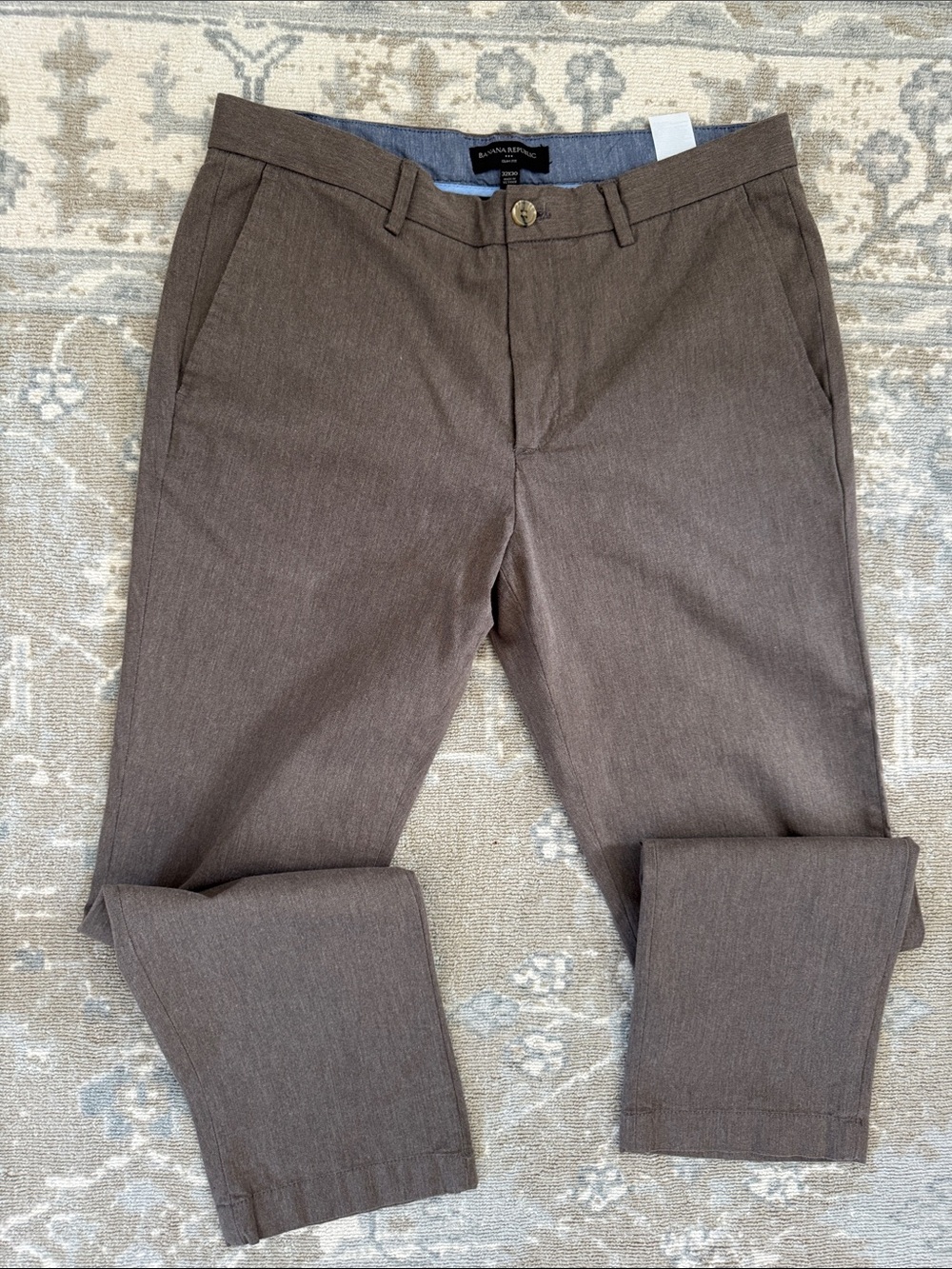 Banana Republic Brown Chino Pants - Men's Classic Fit